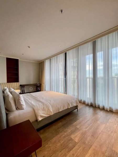 Noble Ploenchit, Bangkok, 1035 Ploenchit Road, Lumphini, Pathum Wan, Bangkok, 3 Bedrooms, 178 sqm, Condo For Rent, by Sannop Phongpraphan, 500399369 - DDproperty.com