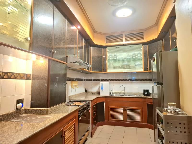 H32040 บ้านเดี่ยวปรีชา 1 บรมราชชนนี, Bangkok, Chim Plee, Taling Chan, Bangkok, 4 Bedrooms, 355 sqm, Single Detached House For Sale, by Thanitcha Kangkasuwanno, 500399389 - DDproperty.com