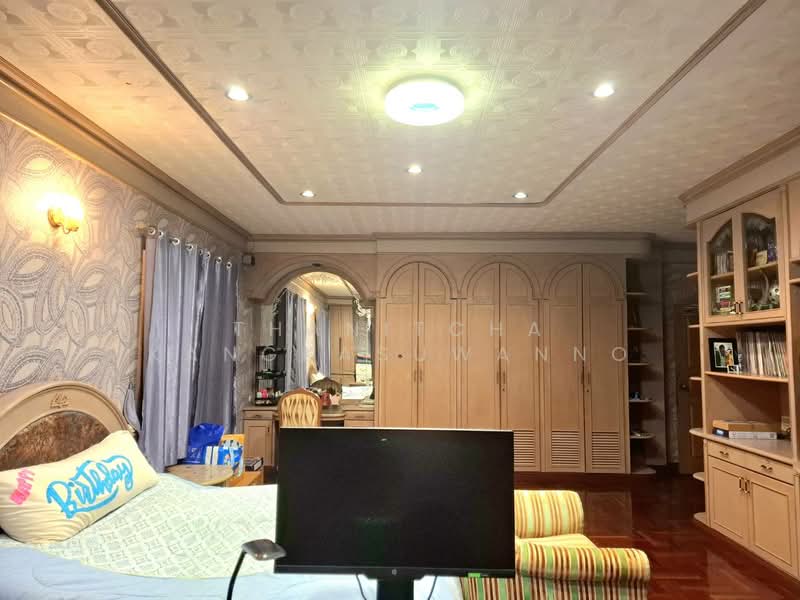 H32040 บ้านเดี่ยวปรีชา 1 บรมราชชนนี, Bangkok, Chim Plee, Taling Chan, Bangkok, 4 Bedrooms, 355 sqm, Single Detached House For Sale, by Thanitcha Kangkasuwanno, 500399389 - DDproperty.com