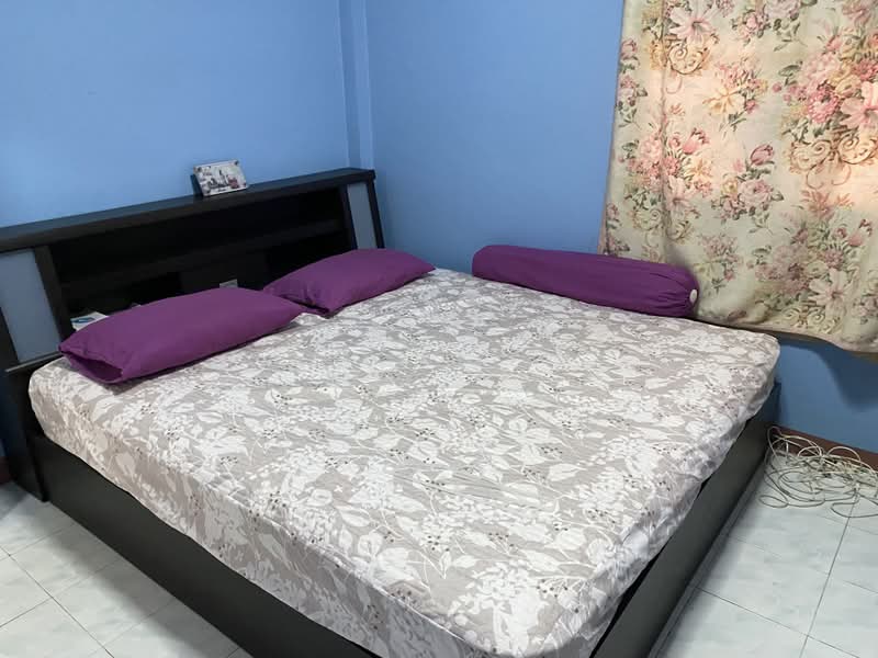 ขายบ้านเดี่ยวชั้นเดียว บ้านใหม่ 92 ตร.ว. พร้อมเฟอร์นิเจอร์ครบ เข้าอยู่ได้ทันที ซอย รร.บ้านใหม่, นนทบุรี, บ้านใหม่, บางใหญ่, นนทบุรี, 99 ตร.ม., บ้านเดี่ยว ขาย, โดย คุณ นัส, 500399402 - DDproperty.com