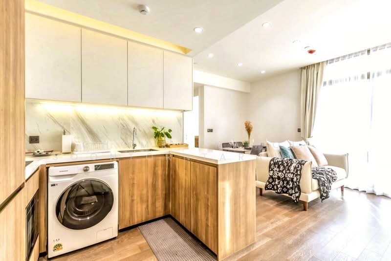 MUNIQ Sukhumvit 23, Bangkok, 17 Sukhumvit 23, Khlongtoei Nua, Watthana, Bangkok, 2 Bedrooms, 63 sqm, Condo For Sale, by Chomratkamol Soontorntarawong (Gor), 500399406 - DDproperty.com