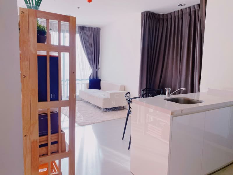 Rhythm Sukhumvit 42, Bangkok, Soi Sukhumvit 42, Sukhumvit Road, Phra Kanong, Khlong Toei, Bangkok, 1 Bedroom, 48 sqm, Condo For Rent, by Hathaichanok Saenset, 500399409 - DDproperty.com