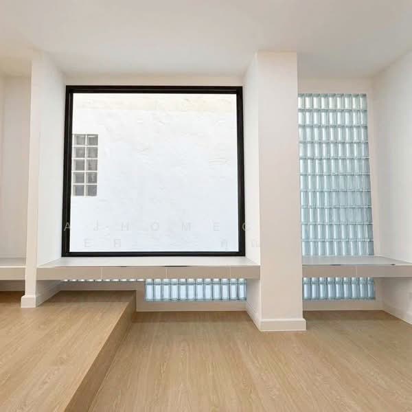 เมืองเพชรวิลเลจ 4 ซอย ทุ่งมังกร 10 ตลิ่งชัน, Bangkok, Chim Plee, Taling Chan, Bangkok, 3 Bedrooms, 142 sqm, Townhouse For Sale, by AJHOMECENTER - คุณจ๋า, 500399448 - DDproperty.com