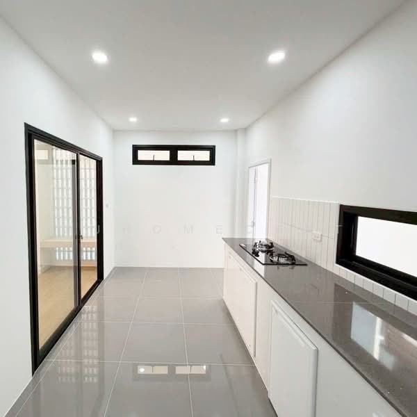 เมืองเพชรวิลเลจ 4 ซอย ทุ่งมังกร 10 ตลิ่งชัน, Bangkok, Chim Plee, Taling Chan, Bangkok, 3 Bedrooms, 142 sqm, Townhouse For Sale, by AJHOMECENTER - คุณจ๋า, 500399448 - DDproperty.com