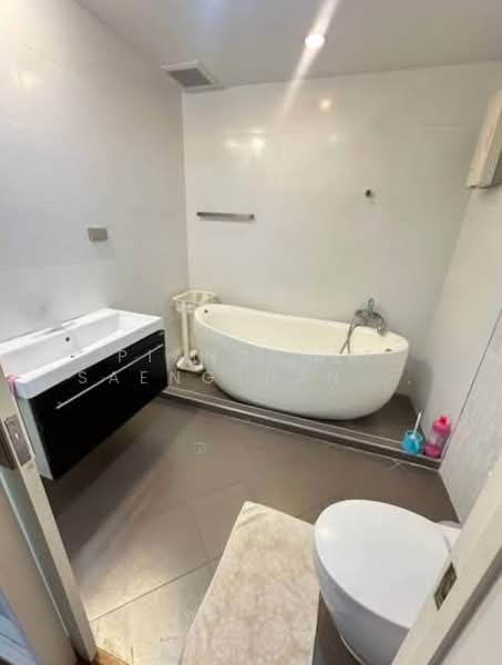 Billion Tower, Bangkok, Soi 38, Rama 2 Road, Bangmot, Chom Thong, Bangkok, 2 Bedrooms, 132 sqm, Condo For Rent, by Piangphet Saengtuangkit, 500399450 - DDproperty.com
