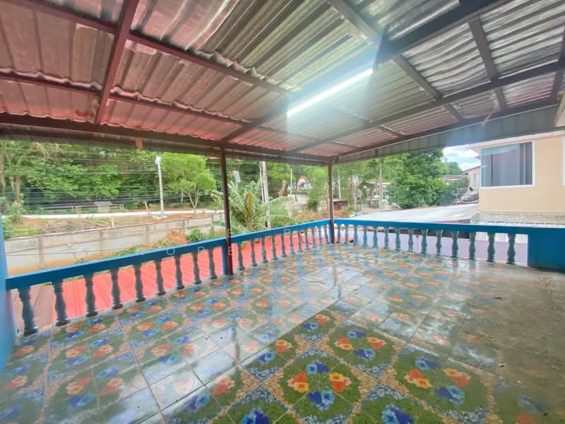 หมู่บ้านสิรินนท์ ชลบุรี, Chon Buri (Pattaya), Surasak, Si Racha, Chon Buri (Pattaya), 2 Bedrooms, 100 sqm, Semi-Detached House (Twin House) For Sale, by The Best Property หนุ่ม, 500399534 - DDproperty.com