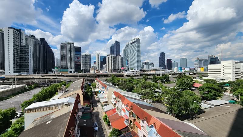 Life Asoke, Bangkok, Asoke-Dindang Road, Bang Kapi, Huai Khwang, Bangkok, 1 Bedroom, 35 sqm, Condo For Rent, by Kittitach Sukjoy, 500399580 - DDproperty.com