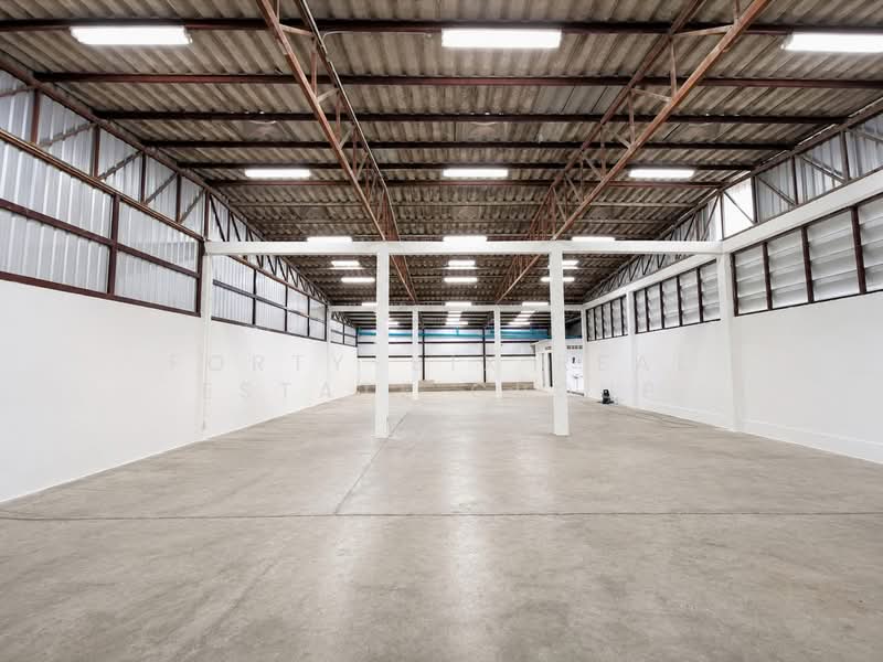 ให้เช่าโกดัง พร้อมออฟฟิศ พัฒนาการ38, Bangkok, Phatthanakan, Suan Luang, Bangkok, , 480 sqm, Warehouse/Factory For Rent, by Forty-Six Real Estate Group, 500399596 - DDproperty.com