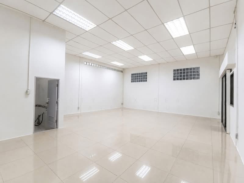 ให้เช่าโกดัง พร้อมออฟฟิศ พัฒนาการ38, Bangkok, Phatthanakan, Suan Luang, Bangkok, , 480 sqm, Warehouse/Factory For Rent, by Forty-Six Real Estate Group, 500399596 - DDproperty.com
