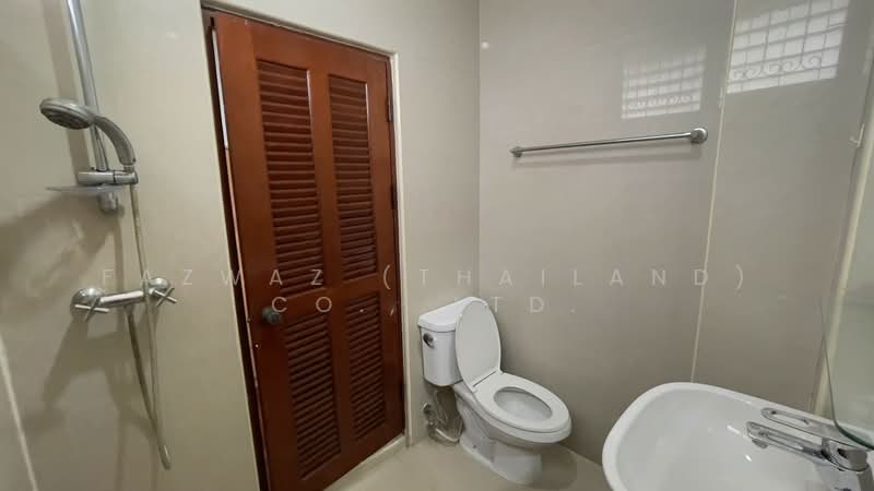 Rare 5BR Townhouse at Ekkamai Villas Sukhumvit 63, Prime Bangkok, Bangkok, Khlong Tan Nua, Watthana, Bangkok, 5 Bedrooms, 350 sqm, Townhouse For Sale, by Fazwaz (Thailand) Co., Ltd., 500399634 - DDproperty.com