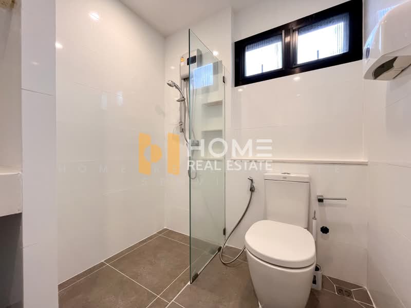 Baan Lumpini Suanluang Rama 9 Phase 2, Bangkok, Chaloem Phrakiat Rama 9 Road, Prawet, Bangkok, 4 Bedrooms, 300 sqm, Single Detached House For Sale, by HOME Real Estate Service, 500399636 - DDproperty.com
