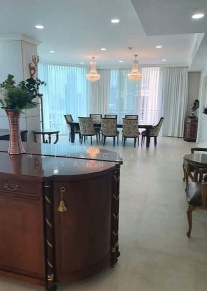 Royce Private Residences, Bangkok, 61 Soi Sukhumvit 31, Khlongtoei Nua, Watthana, Bangkok, 4 Bedrooms, 355 sqm, Condo For Rent, by Hathaichanok Saenset, 500399643 - DDproperty.com
