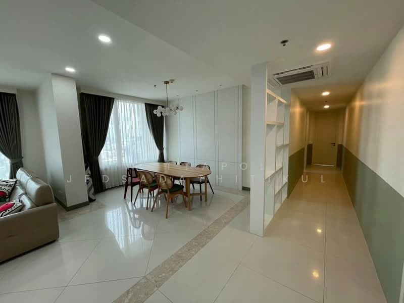 The Empire Place, Bangkok, 88 Narathiwatratchanakharin Road, Thung Maha Mek, Sathon, Bangkok, 3 Bedrooms, 183 sqm, Condo For Sale, by Nattapol Jedsadathitikul, 500399674 - DDproperty.com