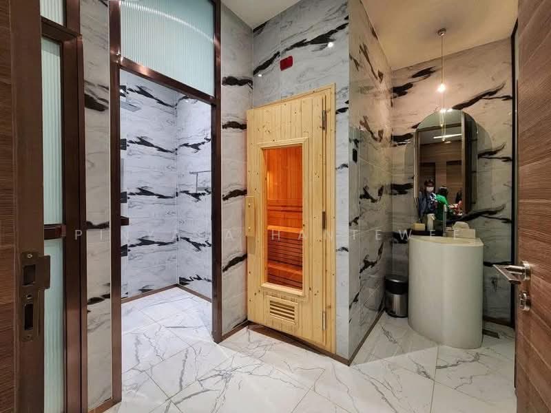 Fynn Asoke, Bangkok, 28 Sukhumvit 10 Alley, Khlong Toei, Bangkok, 1 Bedroom, 41 sqm, Condo For Rent, by Pinyada Hantewee, 500399692 - DDproperty.com