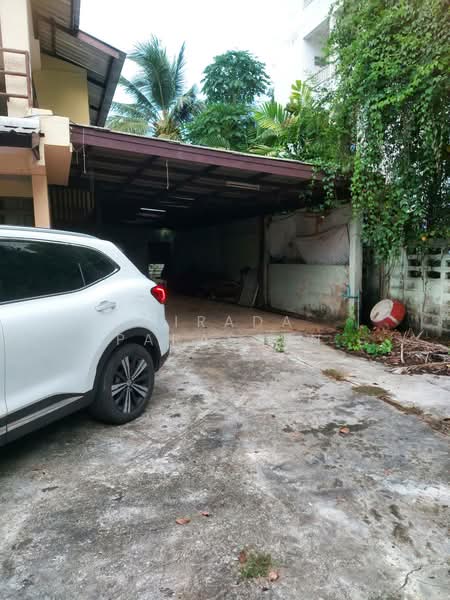 Baan Trachu Niwet, Soi Borommaratchachonnani 17, Bangkok, Arun Amarin, Bangkok Noi, Bangkok, 3 Bedrooms, 200 sqm, Single Detached House For Rent, by Airada Parasarn, 500399740 - DDproperty.com