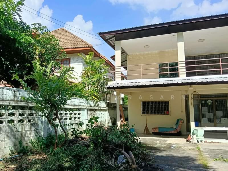 Baan Trachu Niwet, Soi Borommaratchachonnani 17, Bangkok, Arun Amarin, Bangkok Noi, Bangkok, 3 Bedrooms, 200 sqm, Single Detached House For Rent, by Airada Parasarn, 500399740 - DDproperty.com