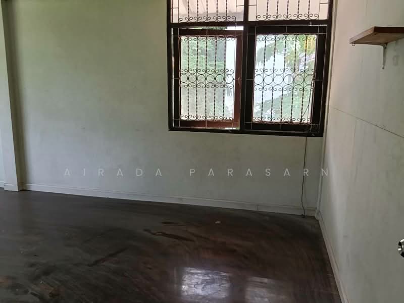 Baan Trachu Niwet, Soi Borommaratchachonnani 17, Bangkok, Arun Amarin, Bangkok Noi, Bangkok, 3 Bedrooms, 200 sqm, Single Detached House For Rent, by Airada Parasarn, 500399740 - DDproperty.com