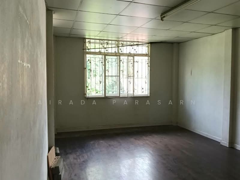 Baan Trachu Niwet, Soi Borommaratchachonnani 17, Bangkok, Arun Amarin, Bangkok Noi, Bangkok, 3 Bedrooms, 200 sqm, Single Detached House For Rent, by Airada Parasarn, 500399740 - DDproperty.com