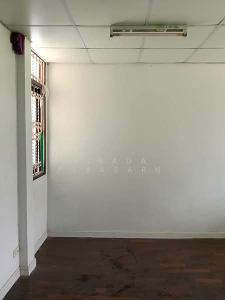 Baan Trachu Niwet, Soi Borommaratchachonnani 17, Bangkok, Arun Amarin, Bangkok Noi, Bangkok, 3 Bedrooms, 200 sqm, Single Detached House For Rent, by Airada Parasarn, 500399740 - DDproperty.com
