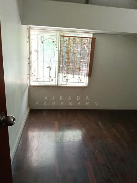 Baan Trachu Niwet, Soi Borommaratchachonnani 17, Bangkok, Arun Amarin, Bangkok Noi, Bangkok, 3 Bedrooms, 200 sqm, Single Detached House For Rent, by Airada Parasarn, 500399740 - DDproperty.com