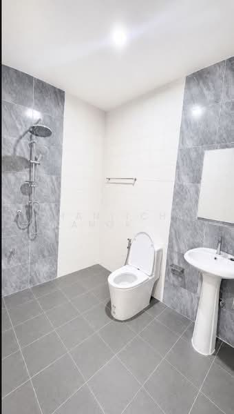TH32010 ทาวน์เฮ้าส์ หมู่บ้านเสนาวิลล่า 4, Bangkok, Sam Wa Tawan Tok, Khlong Sam Wa, Bangkok, 2 Bedrooms, 72 sqm, Townhouse For Sale, by Thanitcha Kangkasuwanno, 500399744 - DDproperty.com