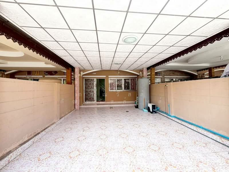 ขาย ทาวน์เฮ้าส์ หมู่บ้าน พรทวีวัฒน์ 3 คลอง 2, Pathum Thani, Khlong Song, Khlong Luang, Pathum Thani, 3 Bedrooms, 90 sqm, Townhouse For Sale, by กรณวัสส์ กัณฑวัสส์วงส์, 500399756 - DDproperty.com