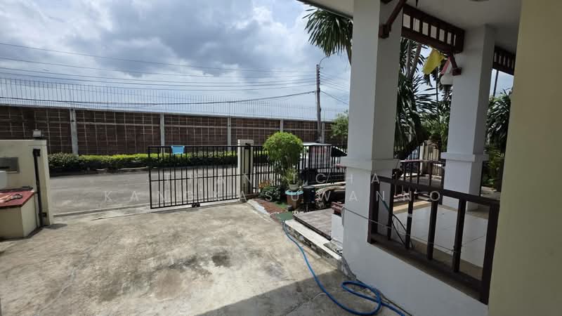 H31887 หมู่บ้านปาริชาติ ลาดกระบัง, Bangkok, Lam Pla Tiew, Lat Krabang, Bangkok, 3 Bedrooms, 208 sqm, Single Detached House For Rent, by Thanitcha Kangkasuwanno, 500399772 - DDproperty.com