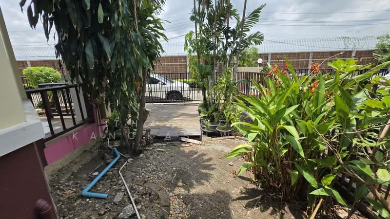 H31887 หมู่บ้านปาริชาติ ลาดกระบัง, Bangkok, Lam Pla Tiew, Lat Krabang, Bangkok, 3 Bedrooms, 208 sqm, Single Detached House For Rent, by Thanitcha Kangkasuwanno, 500399772 - DDproperty.com
