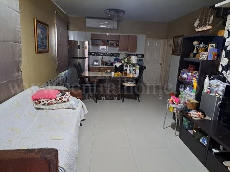 Pruksa Ville 10 Petchkasem-Phutthamonthon Sai 4, Nakhon Pathom, Soi Krathum Lom 19, Phutthamonthon Sai 4 Road, Krathum Lom, Sam Phran, Nakhon Pathom, 3 Bedrooms, 82 sqm, Townhouse For Sale, by คุณ พรทิพย์ ( พีท ), 500399790 - DDproperty.com
