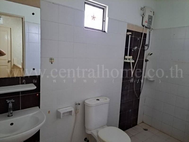 Pruksa Ville 10 Petchkasem-Phutthamonthon Sai 4, Nakhon Pathom, Soi Krathum Lom 19, Phutthamonthon Sai 4 Road, Krathum Lom, Sam Phran, Nakhon Pathom, 3 Bedrooms, 82 sqm, Townhouse For Sale, by คุณ พรทิพย์ ( พีท ), 500399790 - DDproperty.com