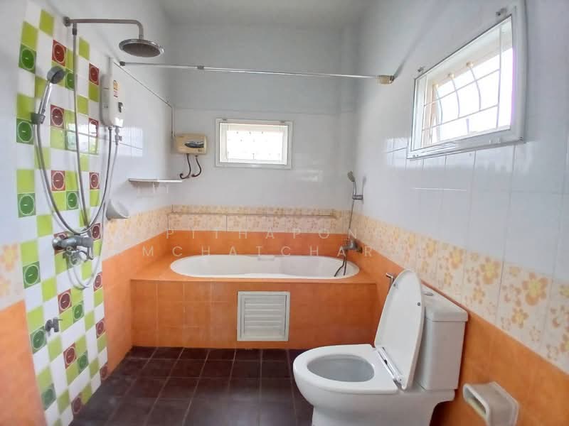 หลักหก, Pathum Thani, Lak Hok, Muang Pathum Thani, Pathum Thani, 3 Bedrooms, 171 sqm, Single Detached House For Sale, by Pithapong Sermchatcharoenkan, 500399793 - DDproperty.com