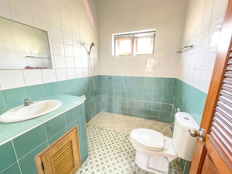 Luxury House for Sale Huai Yai East Pattaya 2Storey Private Pool, Chon Buri (Pattaya), Bang Lamung, Bang Lamung (Pattaya), Chon Buri (Pattaya), 4 Bedrooms, 452 sqm, Single Detached House For Sale, by PLC Real Estate, 500399819 - DDproperty.com