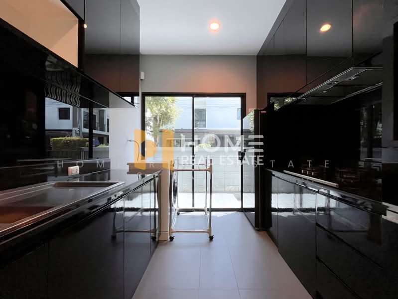 Baan Lumpini Suanluang Rama 9 Phase 2, Bangkok, Chaloem Phrakiat Rama 9 Road, Prawet, Bangkok, 4 Bedrooms, 310 sqm, Single Detached House For Sale, by HOME Real Estate Service, 500399822 - DDproperty.com