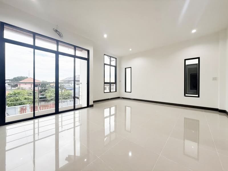 House Phetkasem 77, Bangkok, , Nong Kham, Nong Khaem, Bangkok, 4 Bedrooms, 200 sqm, Single Detached House For Sale, by Connex Property, 500399849 - DDproperty.com