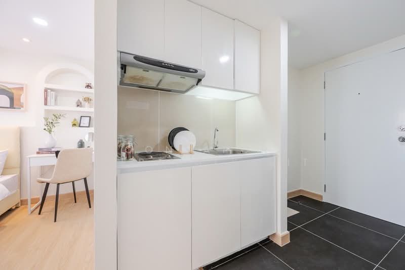 Family Park Condominium, Bangkok, 48 Soi Ladprao 48 separate 3 Ladprao Road, Samsen Nok, Huai Khwang, Bangkok, 1 Bedroom, 29 sqm, Condo For Sale, by Poonyaporn Veerabulyarit, 500399850 - DDproperty.com