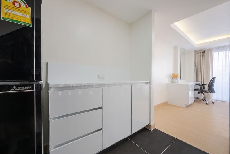 Family Park Condominium, Bangkok, 48 Soi Ladprao 48 separate 3 Ladprao Road, Samsen Nok, Huai Khwang, Bangkok, 1 Bedroom, 29 sqm, Condo For Sale, by Poonyaporn Veerabulyarit, 500399850 - DDproperty.com