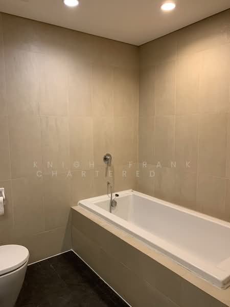 Shama Ekamai Bangkok, Bangkok, Ekamai Soi 8, Sukhumvit 63 Road, Phra Kanong Nua, Watthana, Bangkok, 3 Bedrooms, 240 sqm, Condo For Rent, by Knight Frank Chartered (Thailand) Co.,Ltd, 500399853 - DDproperty.com