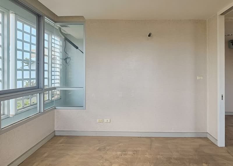 The Station Sathorn-Bangrak, Bangkok, 109 Chareonkrung 65 Road, Yan Nawa, Sathon, Bangkok, 1 Bedroom, 36 sqm, Condo For Sale, by คุณพีร์, 500399865 - DDproperty.com
