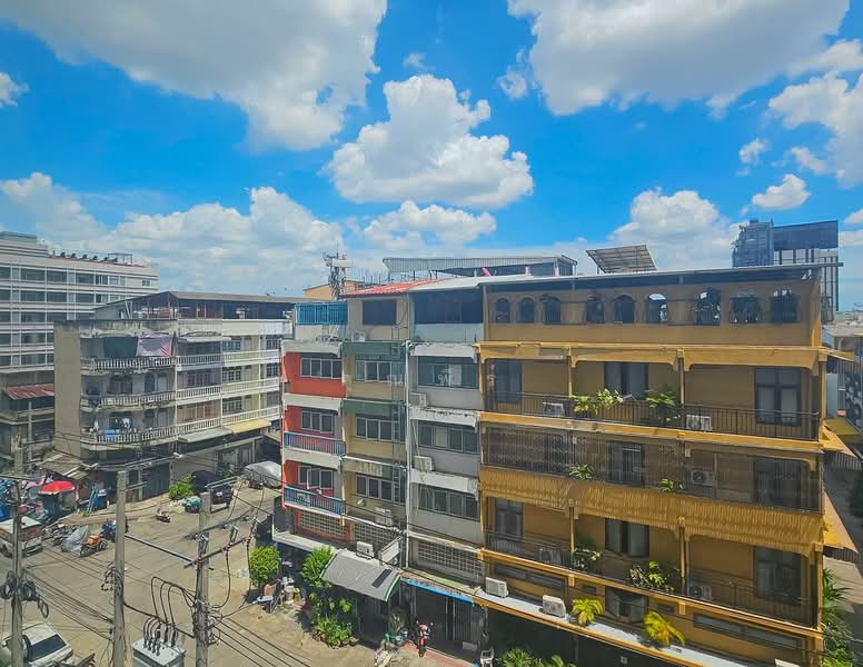 The Station Sathorn-Bangrak, Bangkok, 109 Chareonkrung 65 Road, Yan Nawa, Sathon, Bangkok, 1 Bedroom, 36 sqm, Condo For Sale, by คุณพีร์, 500399865 - DDproperty.com