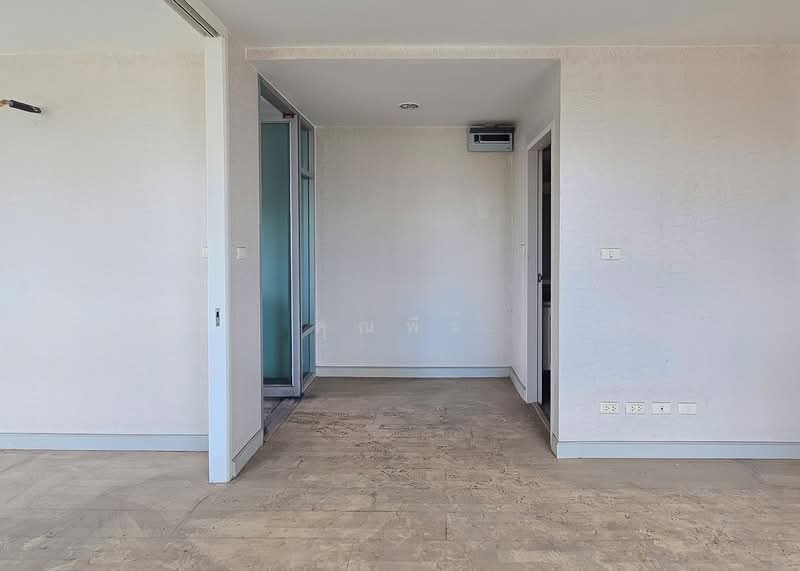 The Station Sathorn-Bangrak, Bangkok, 109 Chareonkrung 65 Road, Yan Nawa, Sathon, Bangkok, 1 Bedroom, 36 sqm, Condo For Sale, by คุณพีร์, 500399865 - DDproperty.com