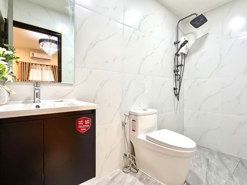 Luxury House for Sale Nongprue East Pattaya Fully Renovated, Chon Buri (Pattaya), Bang Lamung, Bang Lamung (Pattaya), Chon Buri (Pattaya), 3 Bedrooms, 172 sqm, Single Detached House For Sale, by PLC Real Estate, 500399896 - DDproperty.com