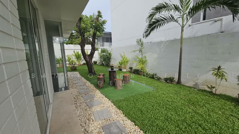 House in Ekkamai, กรุงเทพ, พระโขนงเหนือ, วัฒนา, กรุงเทพ, 300 ตร.ม., บ้านเดี่ยว ให้เช่า, โดย BANGKOK PROPERTY AGENTS, 500399901 - DDproperty.com