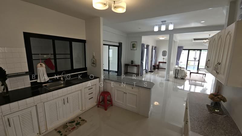 House in Ekkamai, กรุงเทพ, พระโขนงเหนือ, วัฒนา, กรุงเทพ, 300 ตร.ม., บ้านเดี่ยว ให้เช่า, โดย BANGKOK PROPERTY AGENTS, 500399901 - DDproperty.com