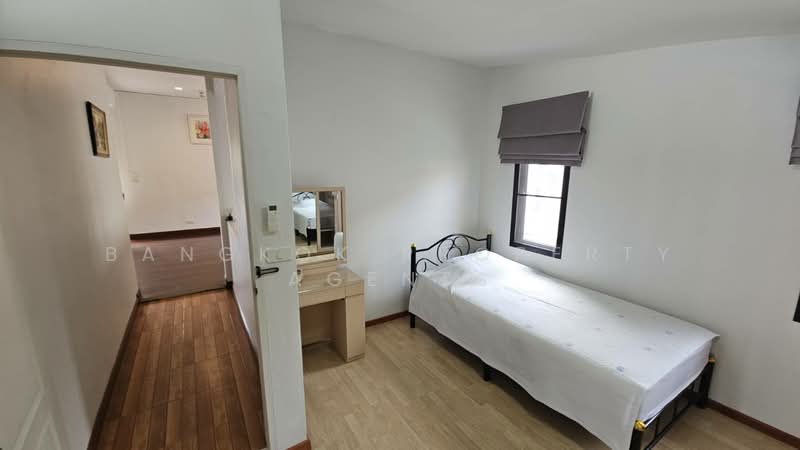 House in Ekkamai, Bangkok, Phra Kanong Nua, Watthana, Bangkok, 3 Bedrooms, 300 sqm, Single Detached House For Rent, by BANGKOK PROPERTY AGENTS, 500399901 - DDproperty.com