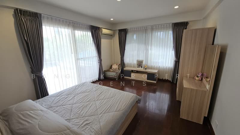 House in Ekkamai, กรุงเทพ, พระโขนงเหนือ, วัฒนา, กรุงเทพ, 300 ตร.ม., บ้านเดี่ยว ให้เช่า, โดย BANGKOK PROPERTY AGENTS, 500399901 - DDproperty.com