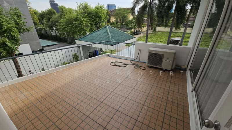 House in Ekkamai, กรุงเทพ, พระโขนงเหนือ, วัฒนา, กรุงเทพ, 300 ตร.ม., บ้านเดี่ยว ให้เช่า, โดย BANGKOK PROPERTY AGENTS, 500399901 - DDproperty.com