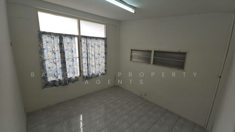 House in Ekkamai, Bangkok, Phra Kanong Nua, Watthana, Bangkok, 3 Bedrooms, 300 sqm, Single Detached House For Rent, by BANGKOK PROPERTY AGENTS, 500399901 - DDproperty.com