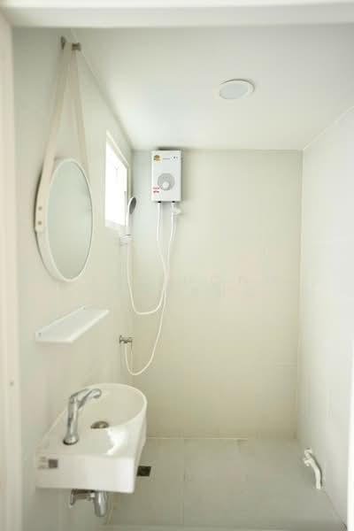 Eak Thani Condo Town, Pathum Thani, Bang Phun, Muang Pathum Thani, Pathum Thani, Studio, 28 sqm, Condo For Rent, by Sirithong Saetang, 500399936 - DDproperty.com