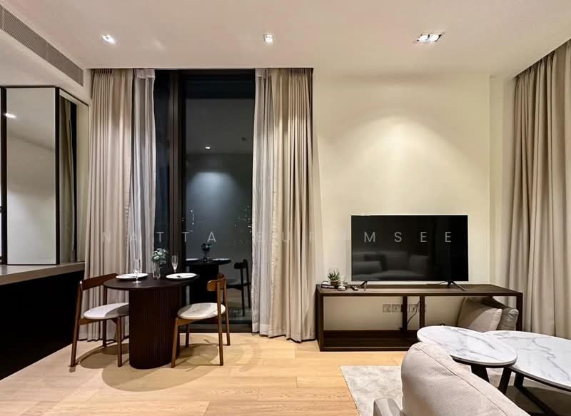 28 Chidlom, Bangkok, 28 Chit Lom Alley, Lumphini, Pathum Wan, Bangkok, 1 Bedroom, 46 sqm, Condo For Rent, by Natta Buromsee, 500399946 - DDproperty.com