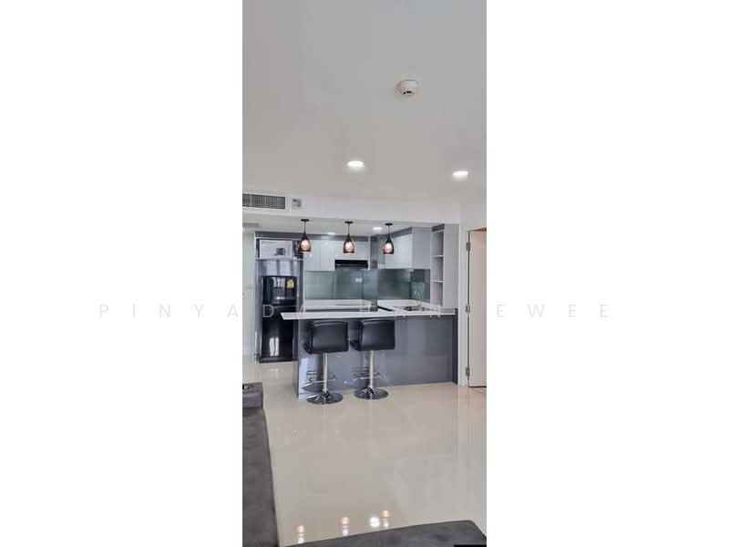 Omni Tower Sukhumvit Nana, Bangkok, 69 Sukhumvit 4 Alley, Khlong Toei, Bangkok, 1 Bedroom, 67 sqm, Condo For Rent, by Pinyada Hantewee, 500399951 - DDproperty.com